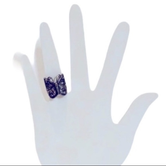 925 Sterling Silver Butterfly Ring - Picture 2 of 3